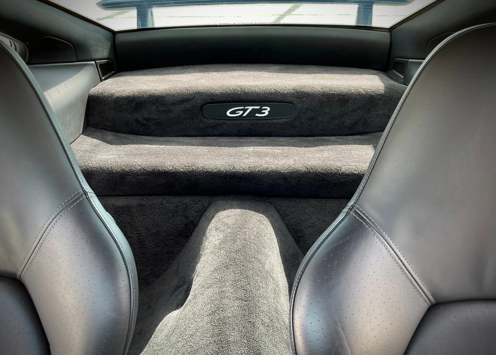 2004 Porsche 996 GT3 - Image 13 of 31