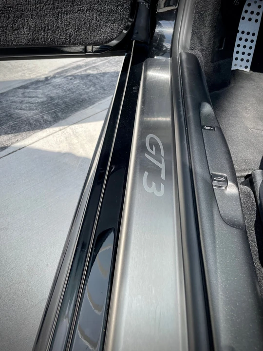 2004 Porsche 996 GT3 - Image 18 of 31