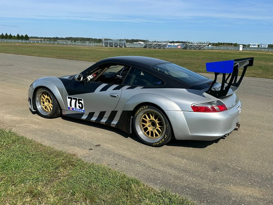 2004 Porsche 996 GT3 - Image 11 of 18