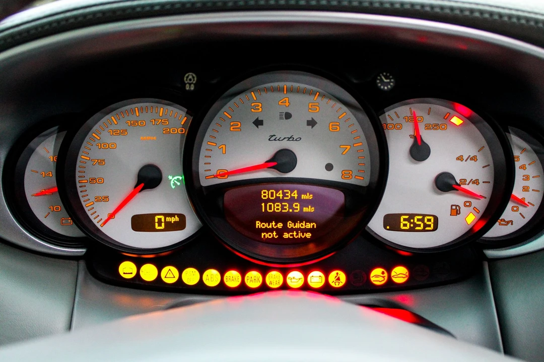 2004 Porsche 996 Turbo - Image 30 of 31