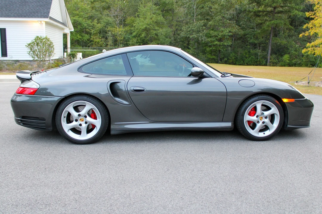 2004 Porsche 996 Turbo - Image 11 of 31