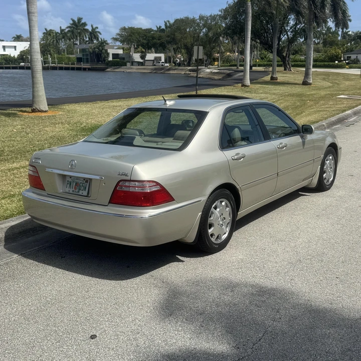 2004 Acura RL 1st Gen - Image 12 of 12
