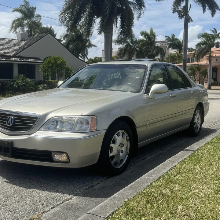 2004 Acura RL 1st Gen - Image 5 of 12