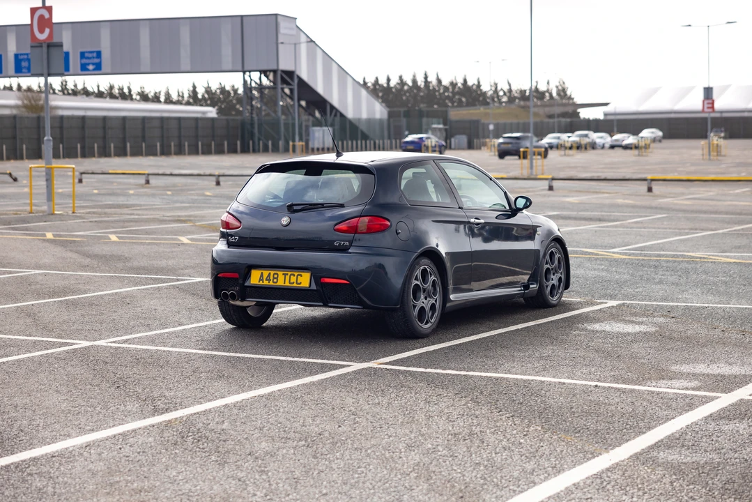 2004 Alfa Romeo 147 GTA - Image 15 of 31