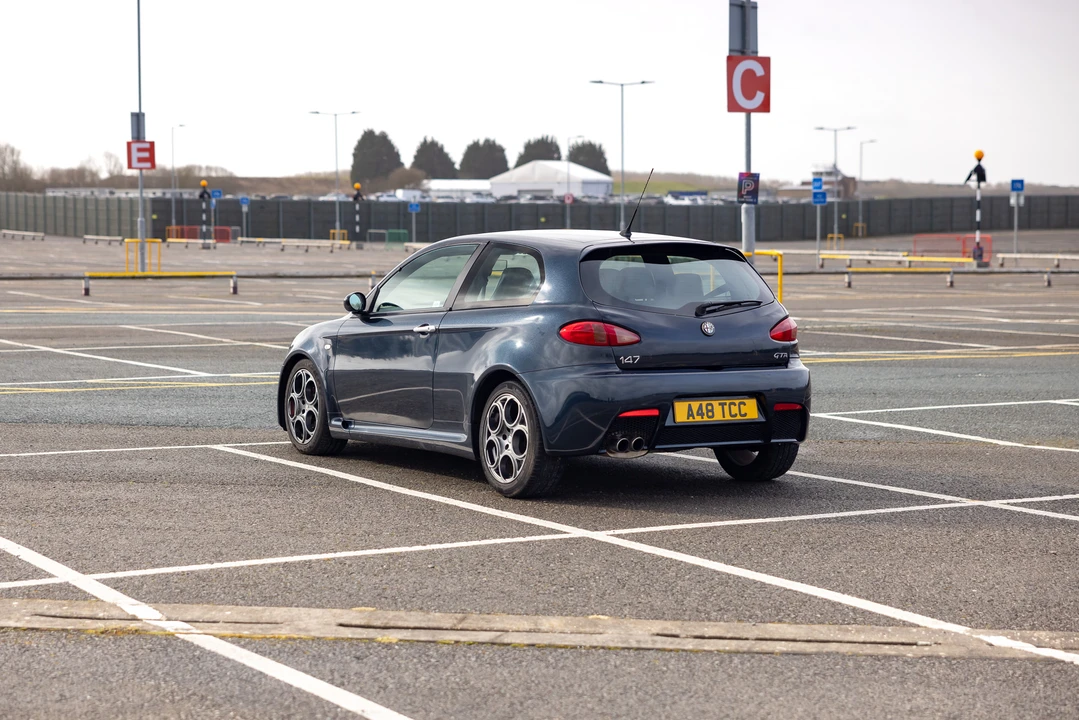 2004 Alfa Romeo 147 GTA - Image 17 of 31
