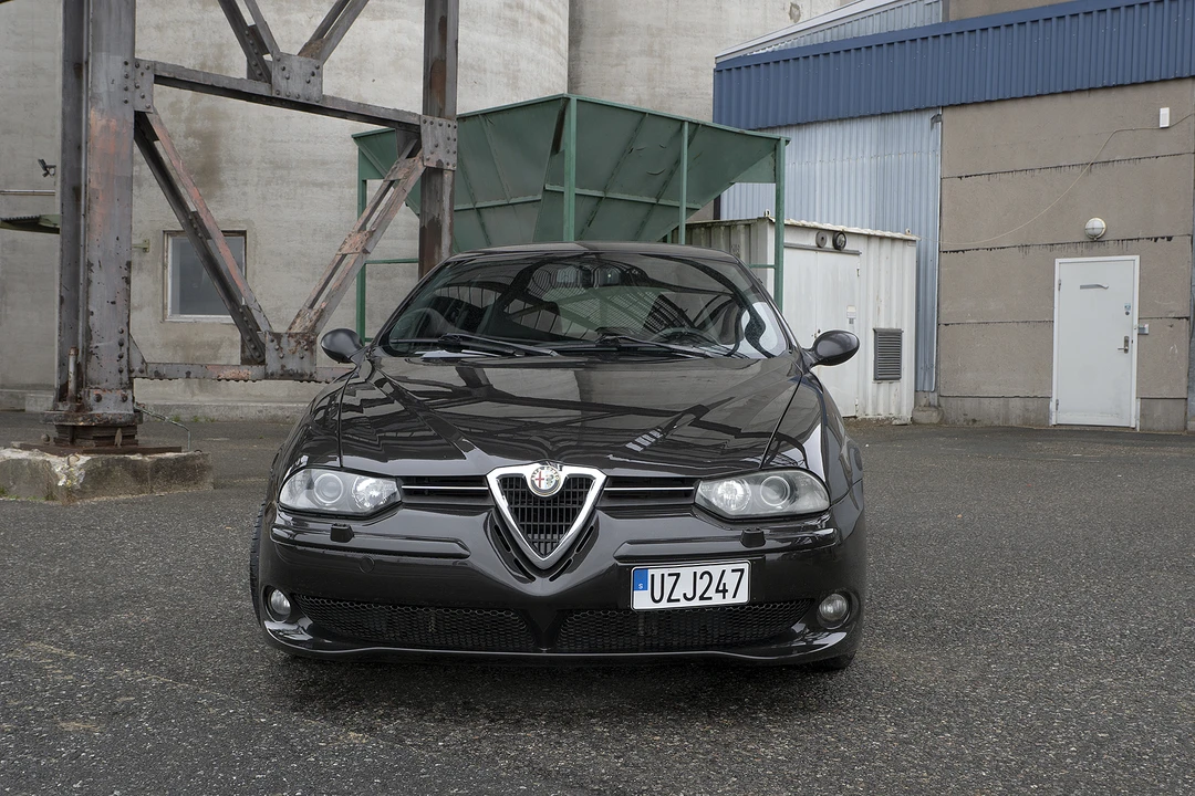 2004 Alfa Romeo 156 GTA - Image 3 of 31