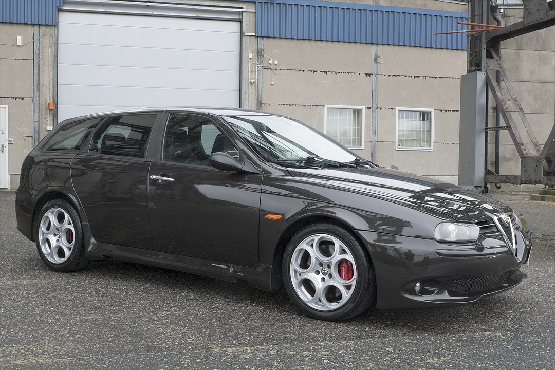 2004 Alfa Romeo 156 GTA - Image 10 of 31