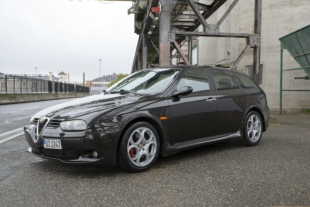 2004 Alfa Romeo 156 GTA - Image 13 of 31