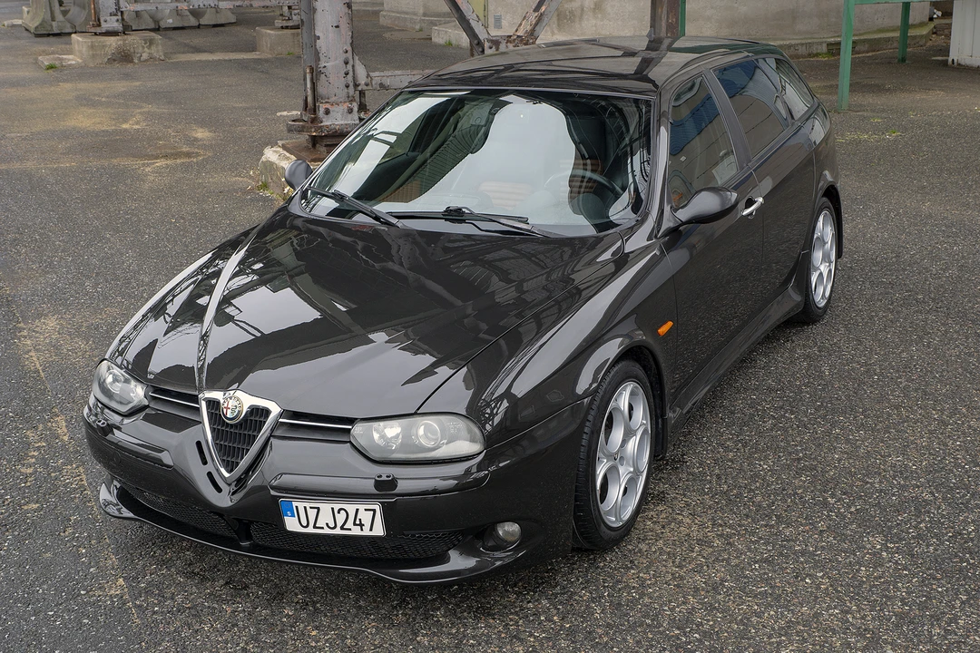 2004 Alfa Romeo 156 GTA - Image 4 of 31