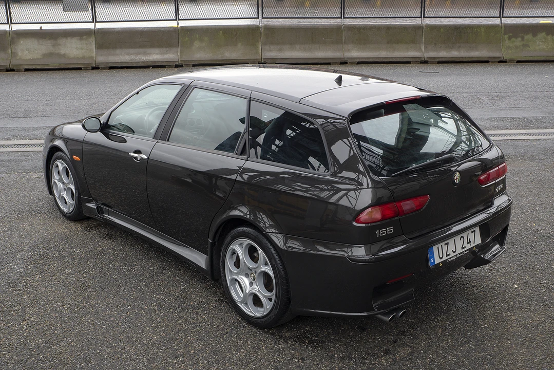 2004 Alfa Romeo 156 GTA - Image 6 of 31