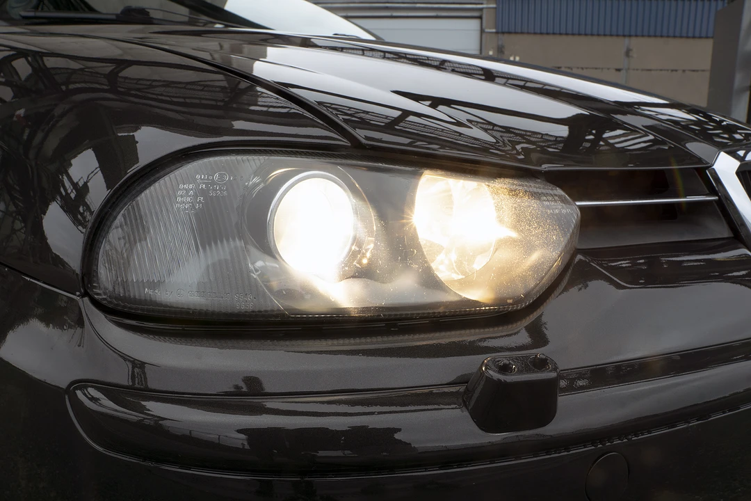 2004 Alfa Romeo 156 GTA - Image 16 of 31