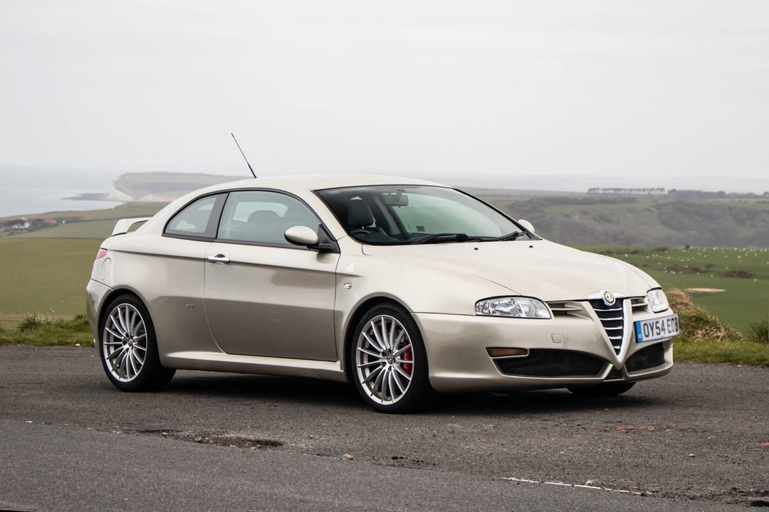 2004 Alfa Romeo GT - Image 2 of 31