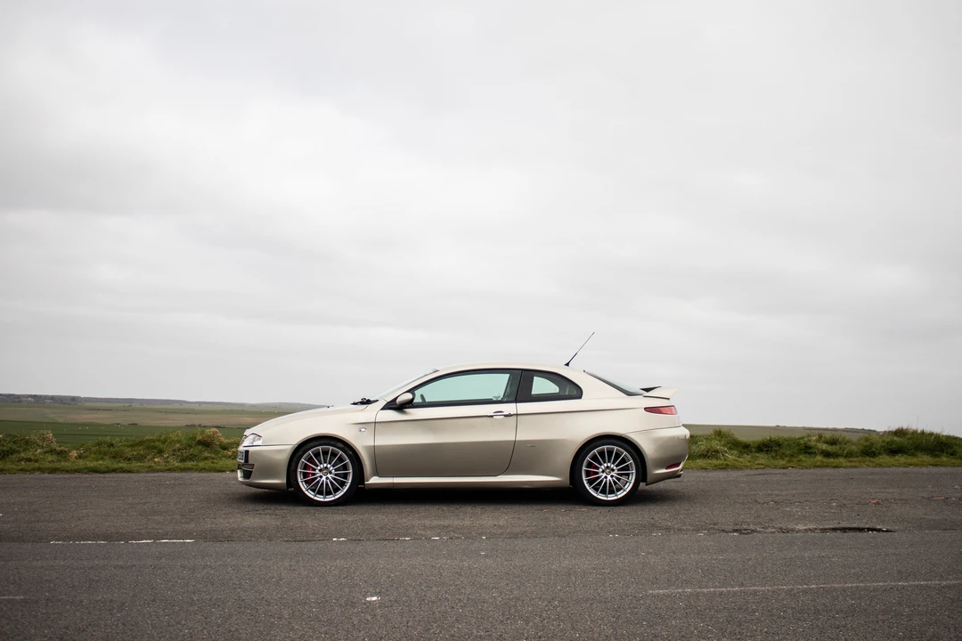 2004 Alfa Romeo GT - Image 22 of 31