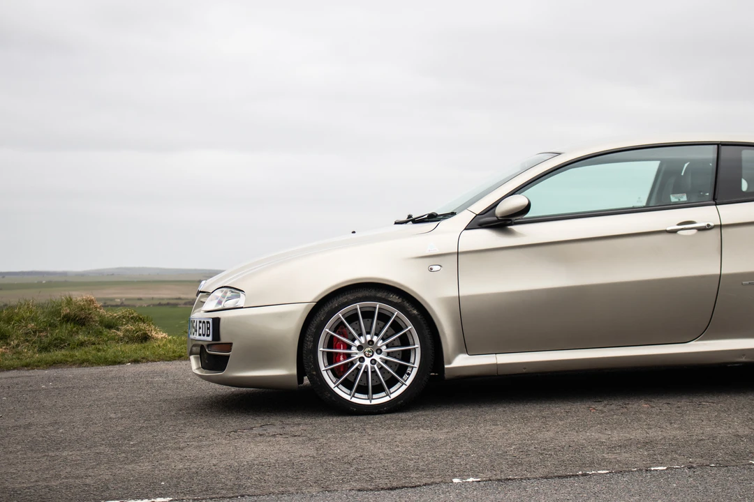 2004 Alfa Romeo GT - Image 24 of 31