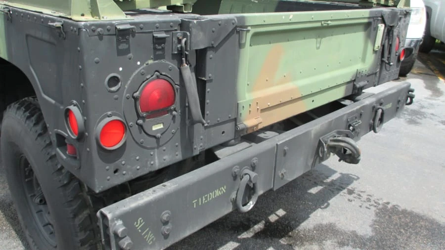 2004 AM General Hummer - Image 15 of 29