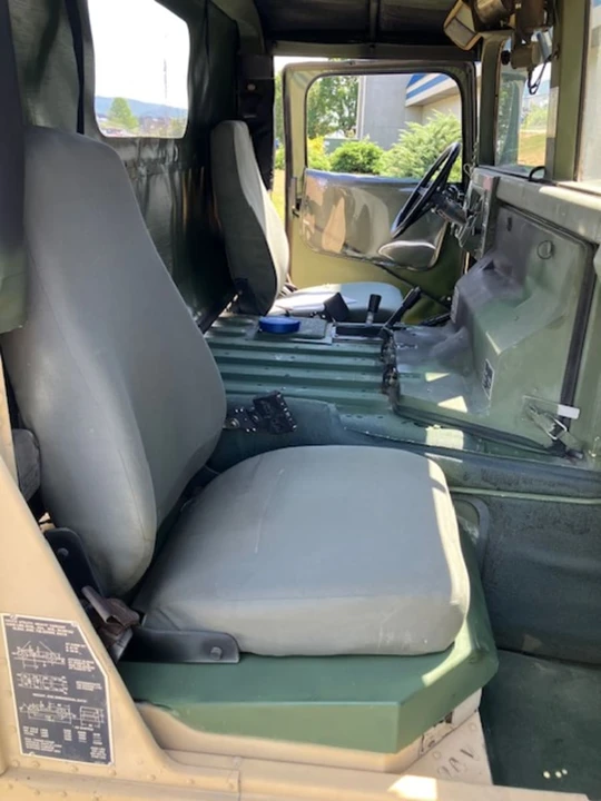2004 AM General Hummer - Image 19 of 25