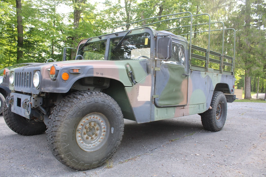 2004 AM General Hummer - Image 3 of 31