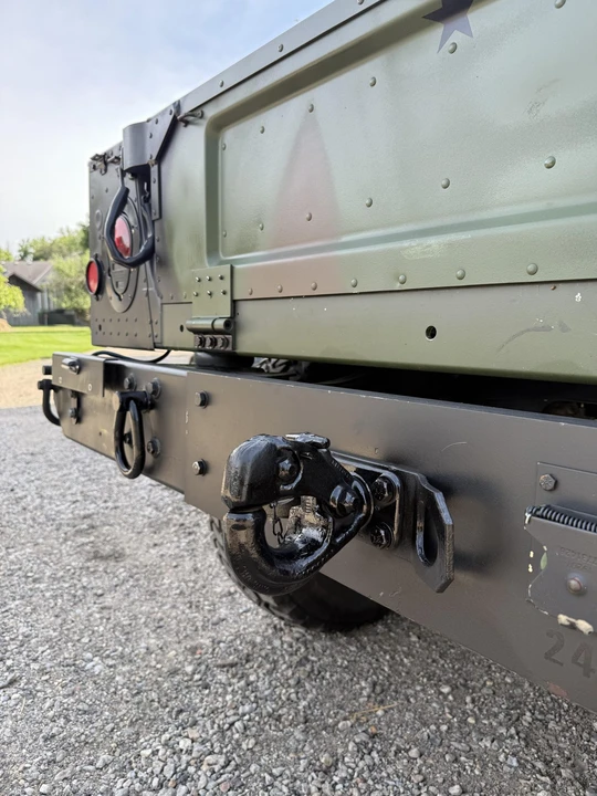 2004 Hummer HMMWV - Image 15 of 31