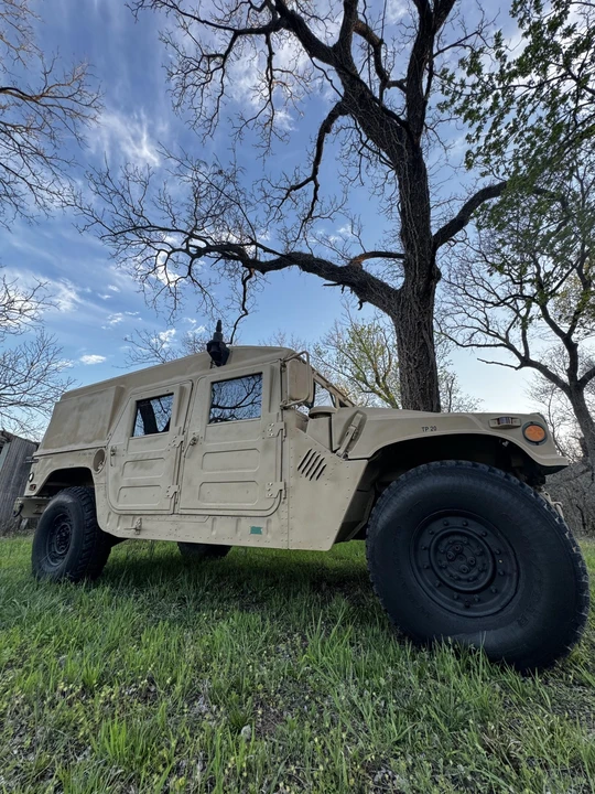 2004 Hummer HMMWV - Image 23 of 31