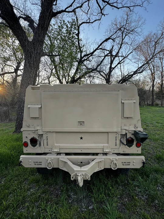 2004 Hummer HMMWV - Image 31 of 31