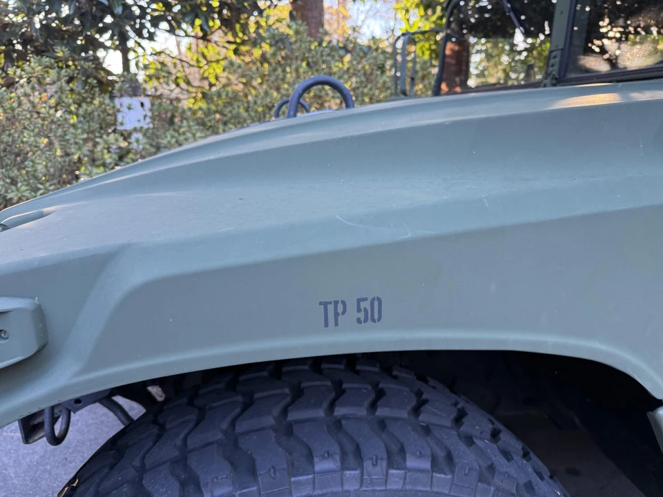 2004 Hummer HMMWV - Image 27 of 31