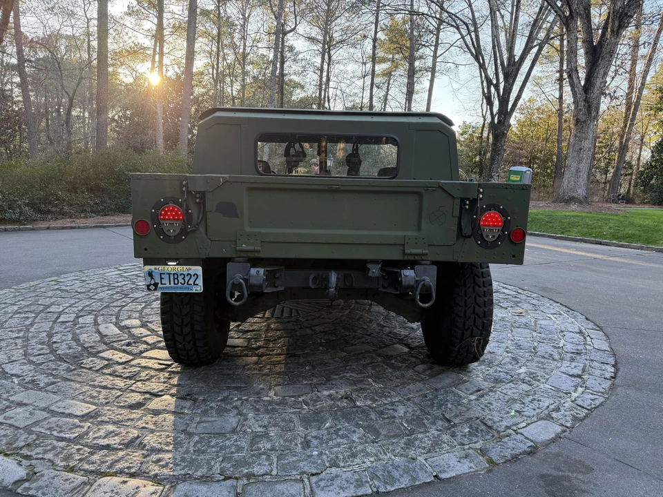 2004 Hummer HMMWV - Image 12 of 31