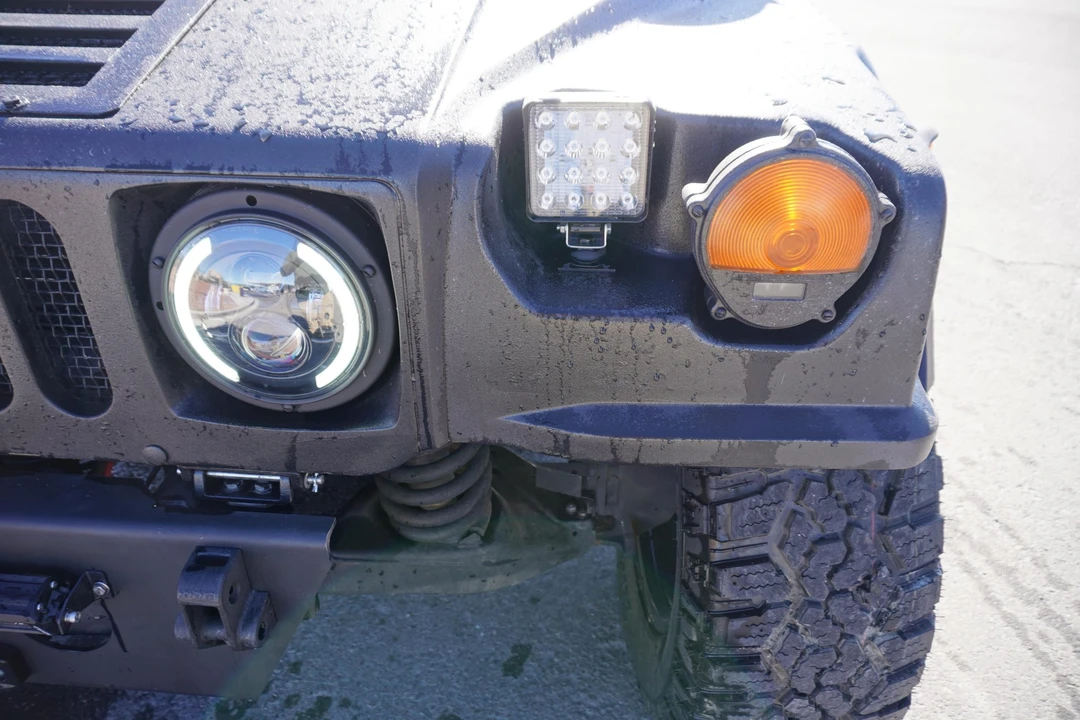 2004 Hummer HMMWV - Image 24 of 31
