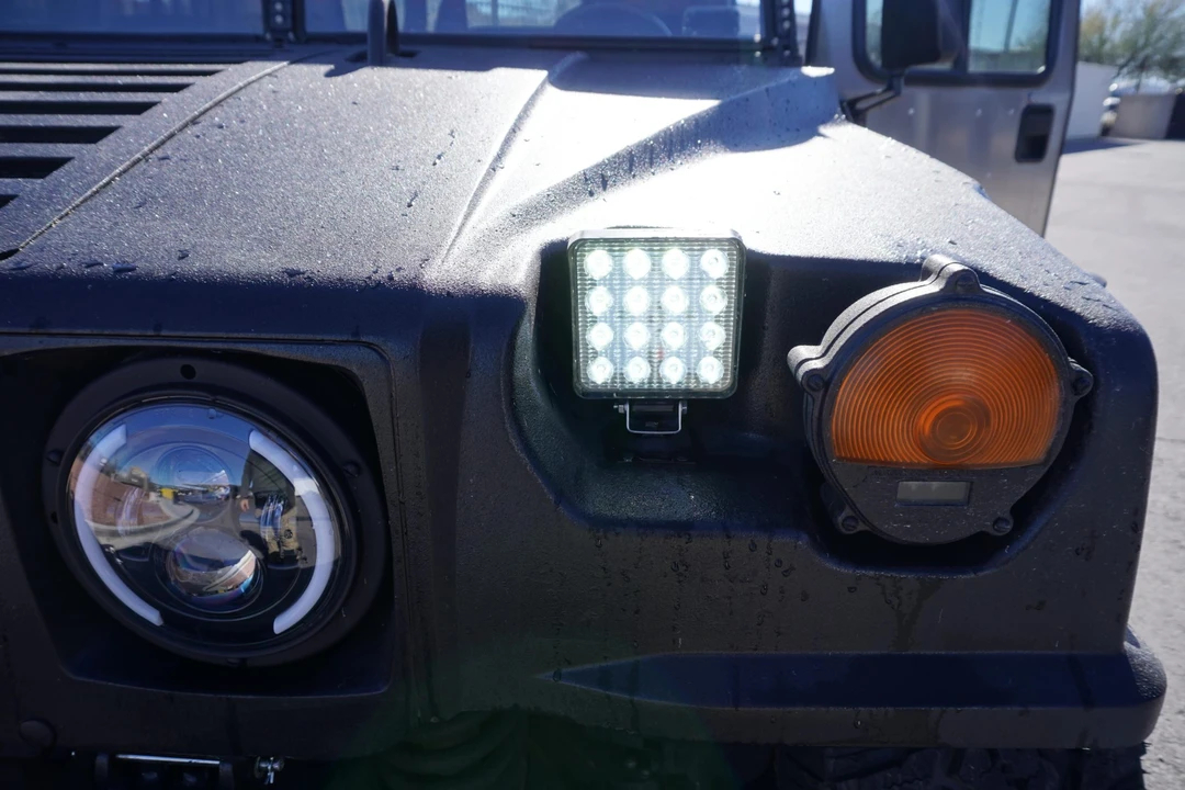 2004 Hummer HMMWV - Image 23 of 31
