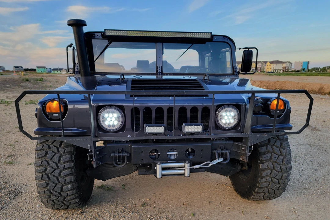 2004 AM General Hummer - Image 2 of 31