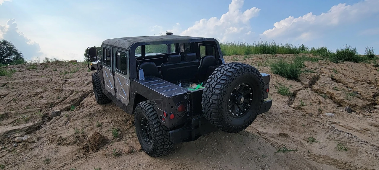 2004 AM General Hummer - Image 29 of 31