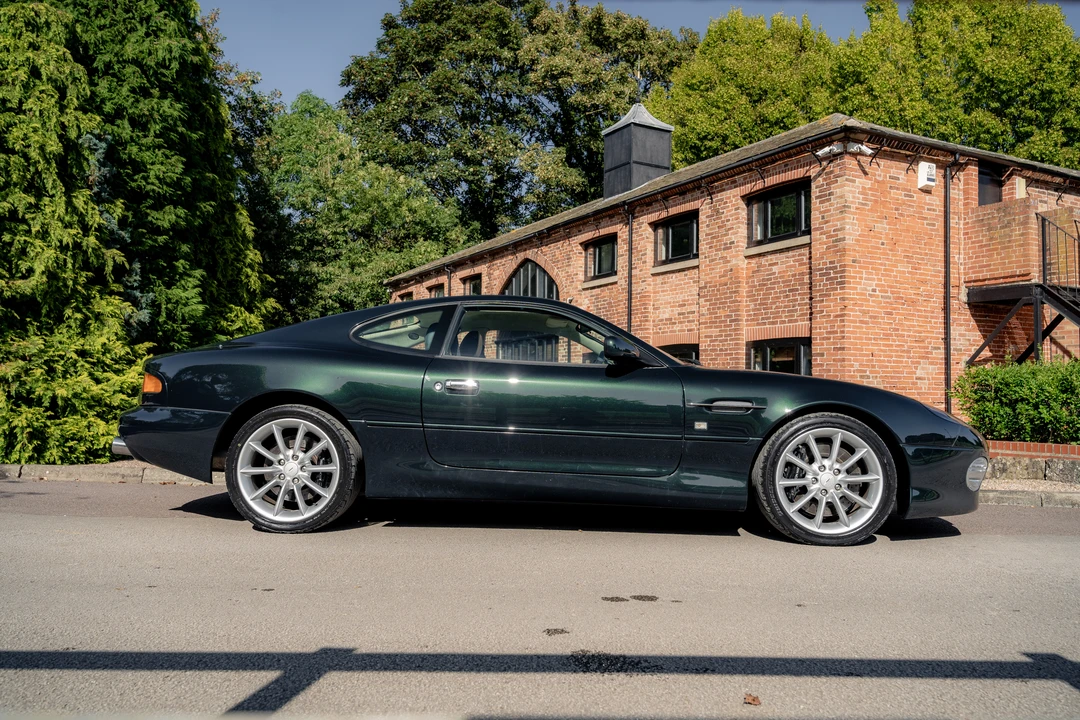 2004 Aston Martin DB7 Vantage - Image 9 of 31