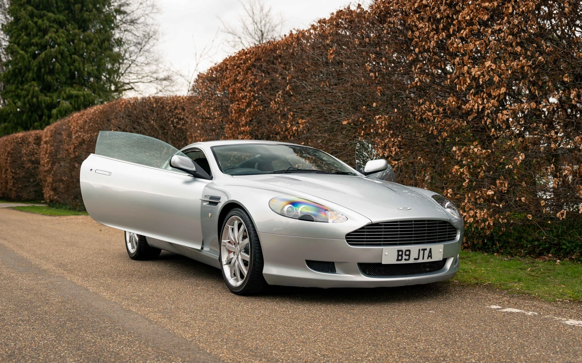 2004 Aston Martin DB9 - Image 16 of 31