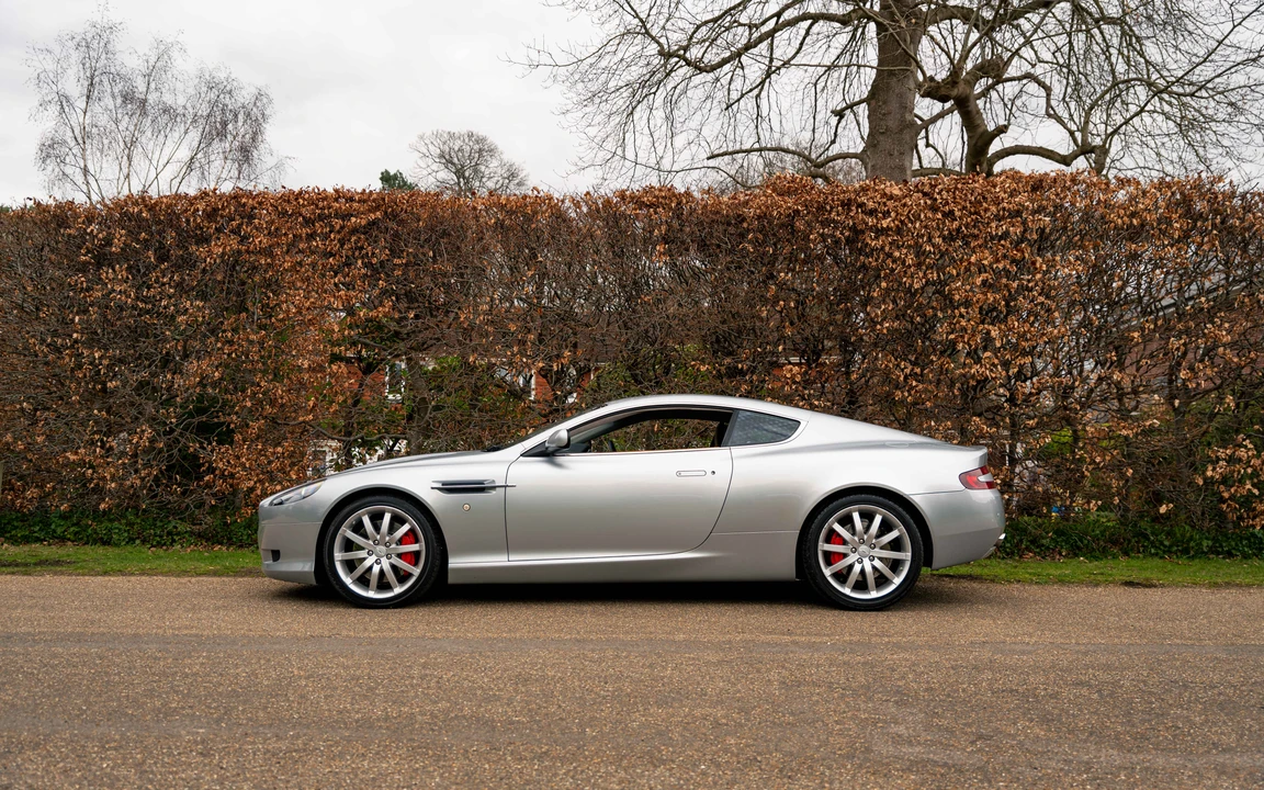2004 Aston Martin DB9 - Image 19 of 31