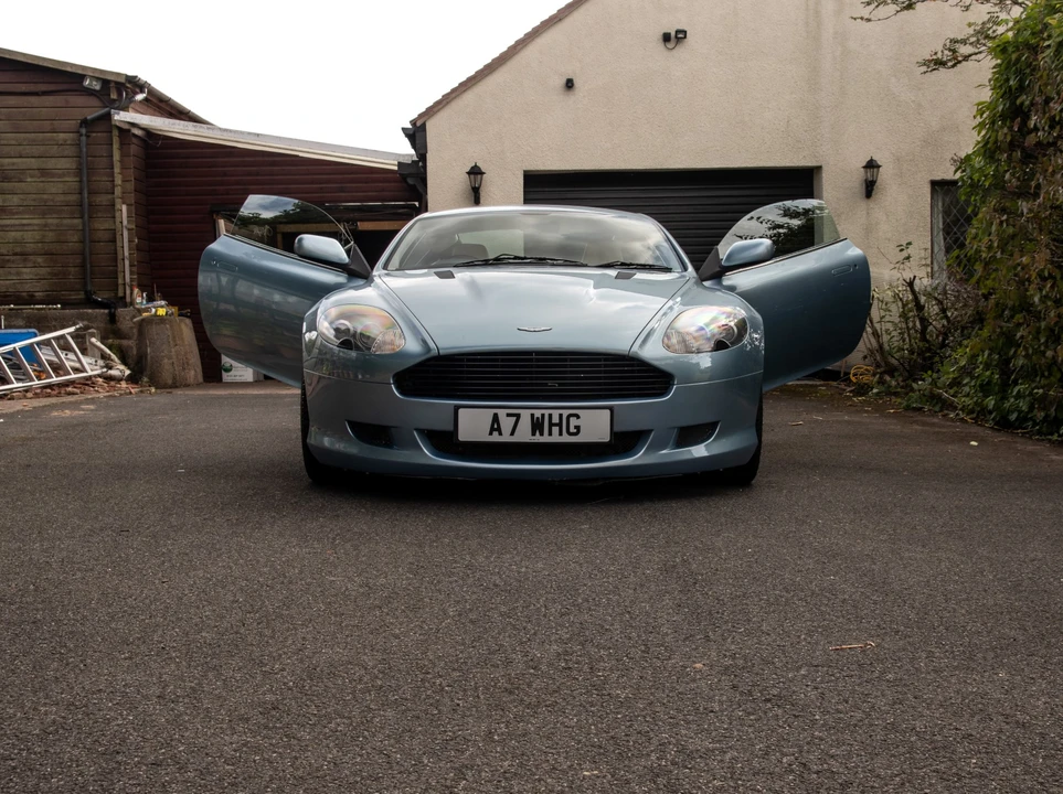 2004 Aston Martin DB9 - Image 23 of 31