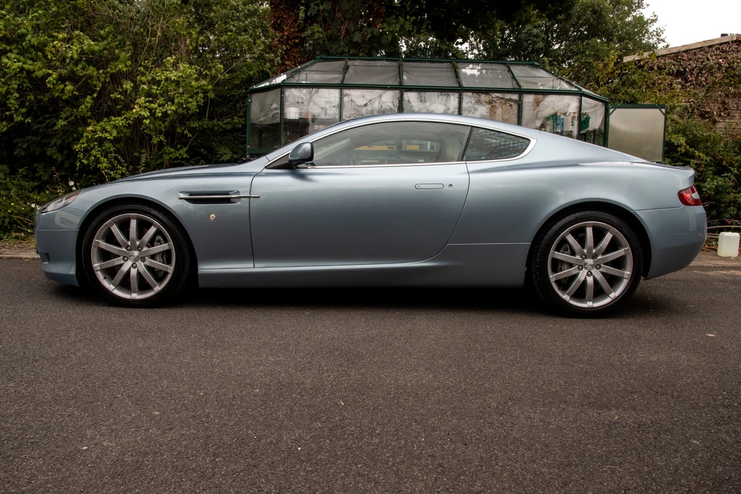 2004 Aston Martin DB9 - Image 5 of 31