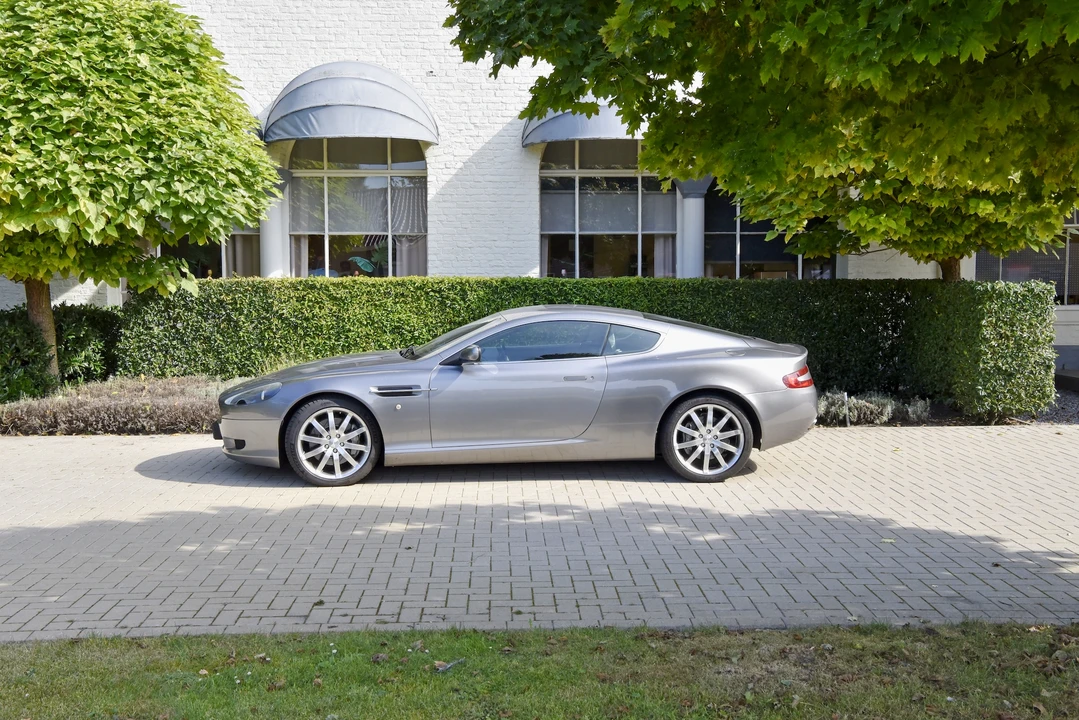 2004 Aston Martin DB9 - Image 11 of 31