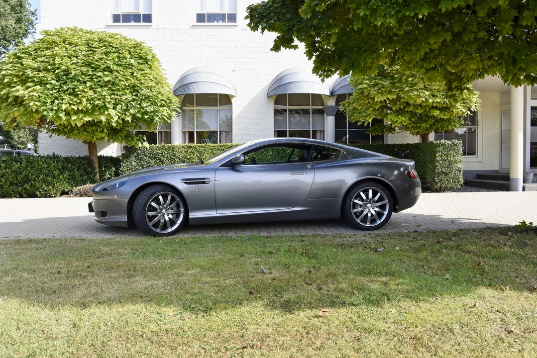 2004 Aston Martin DB9 - Image 14 of 31
