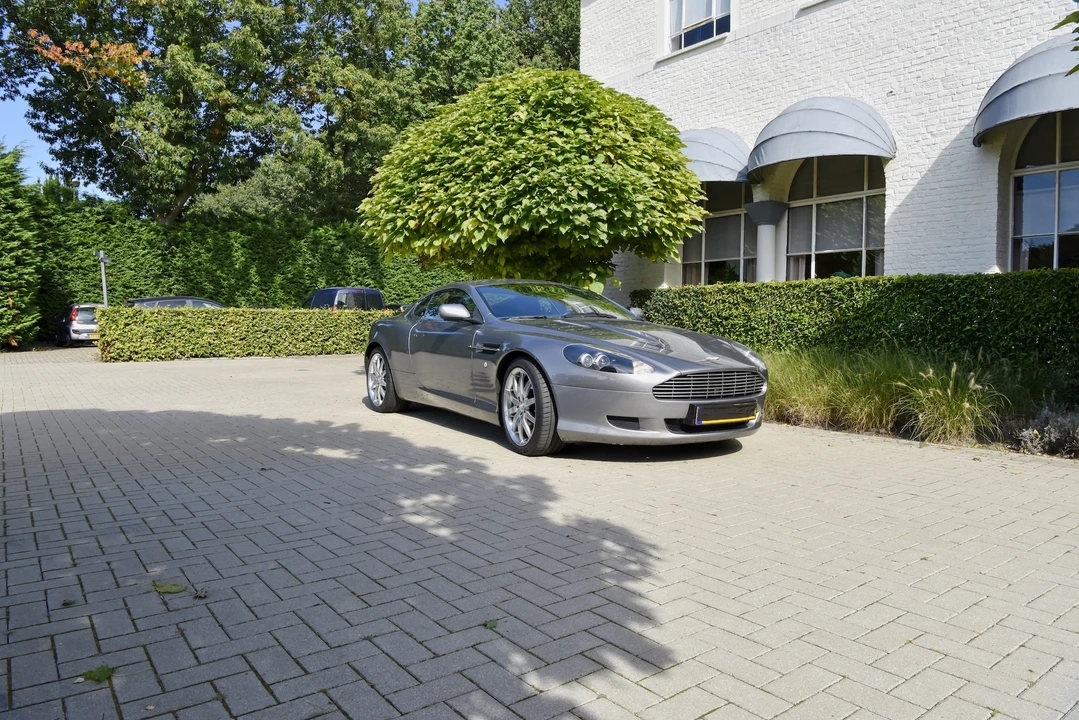2004 Aston Martin DB9 - Image 27 of 31