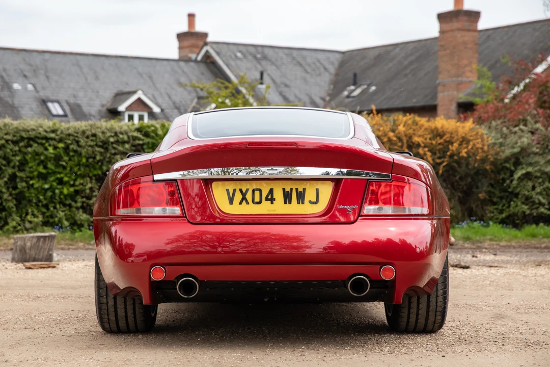 2004 Aston Martin Vanquish 1st Gen - Image 14 of 31