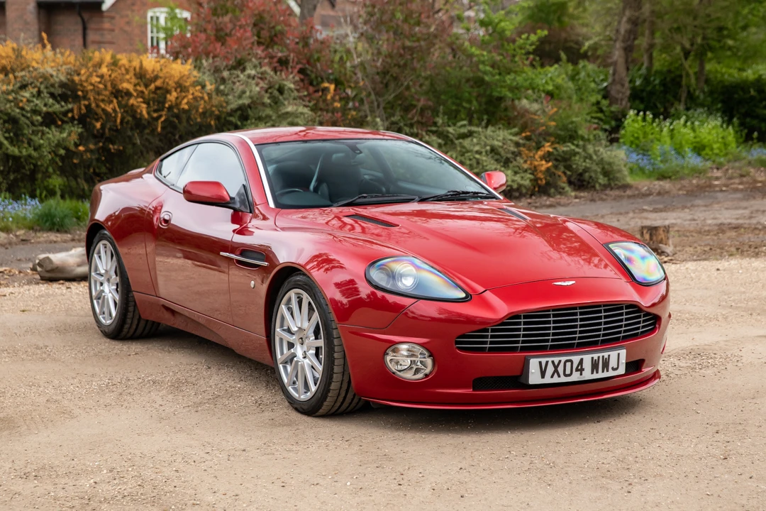 2004 Aston Martin Vanquish 1st Gen - Image 16 of 31