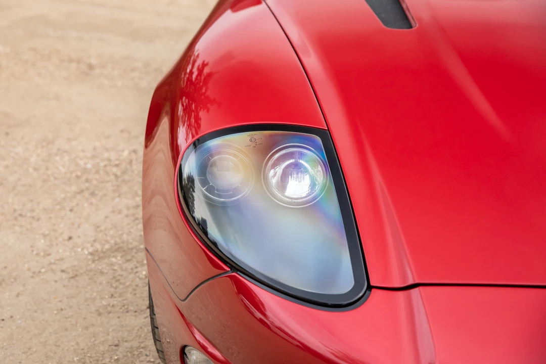 2004 Aston Martin Vanquish 1st Gen - Image 19 of 31