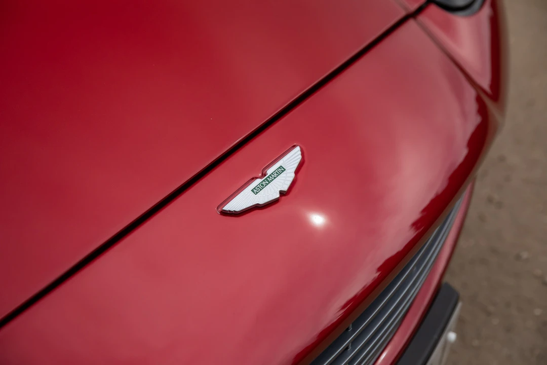 2004 Aston Martin Vanquish 1st Gen - Image 23 of 31