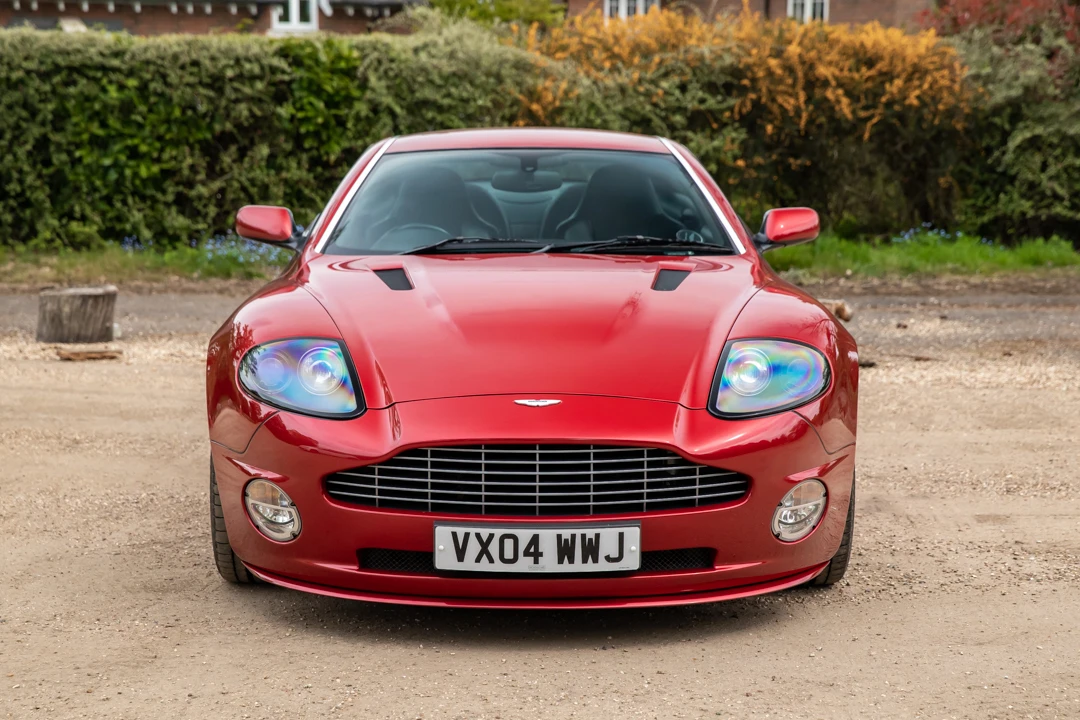 2004 Aston Martin Vanquish 1st Gen - Image 11 of 31