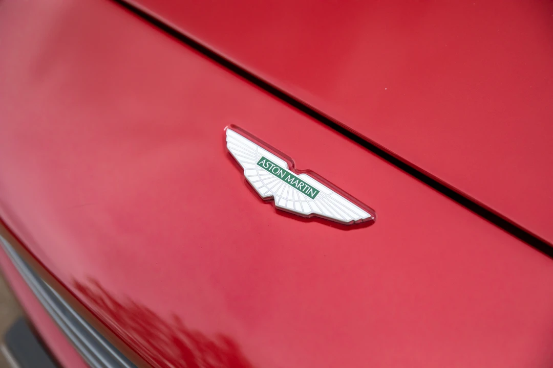 2004 Aston Martin Vanquish 1st Gen - Image 31 of 31