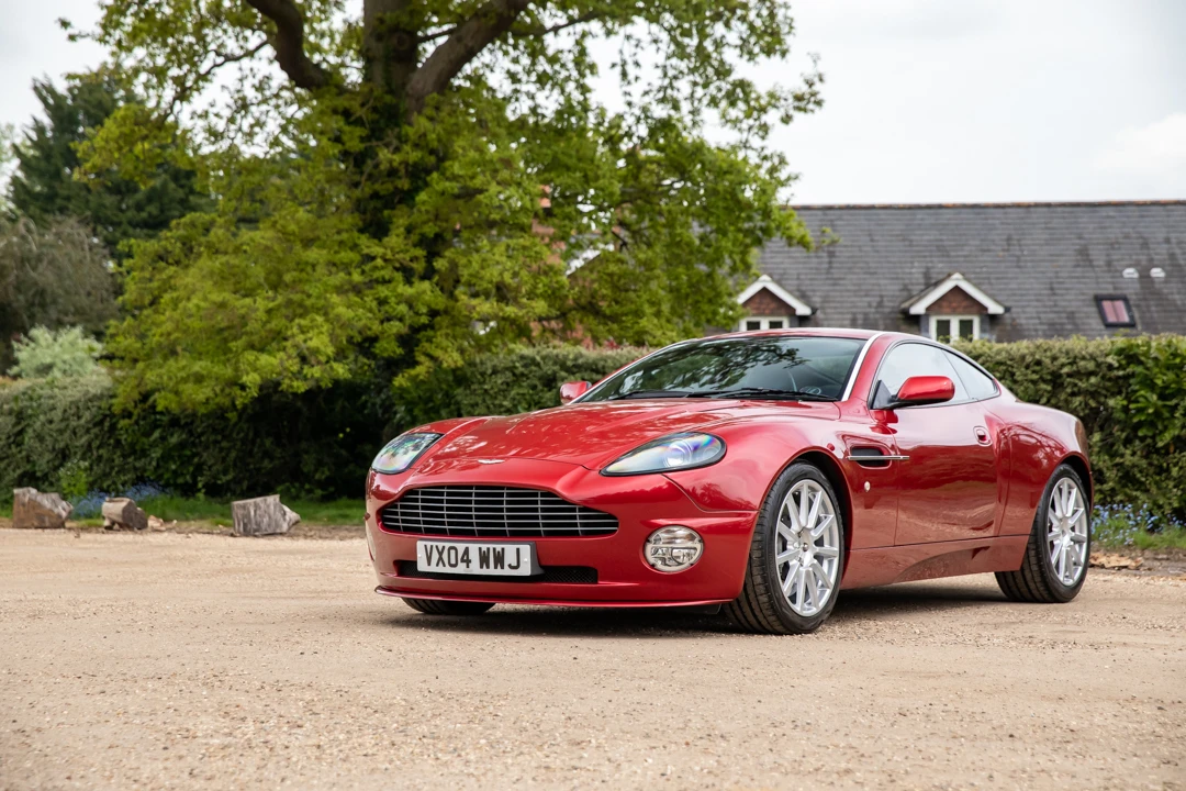 2004 Aston Martin Vanquish 1st Gen - Image 12 of 31