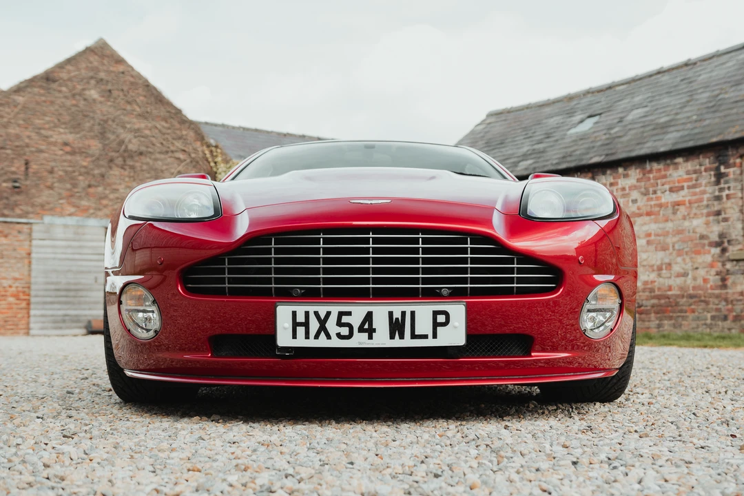 2004 Aston Martin Vanquish 1st Gen - Image 30 of 31