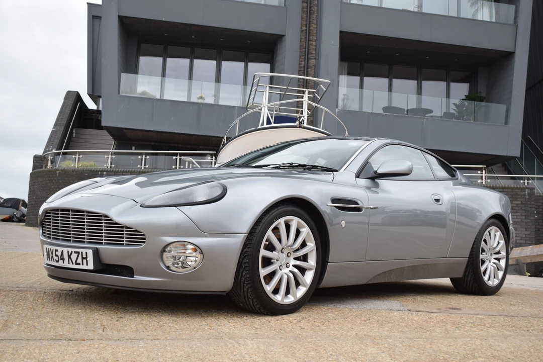 2004 Aston Martin Vanquish 1st Gen - Image 30 of 31