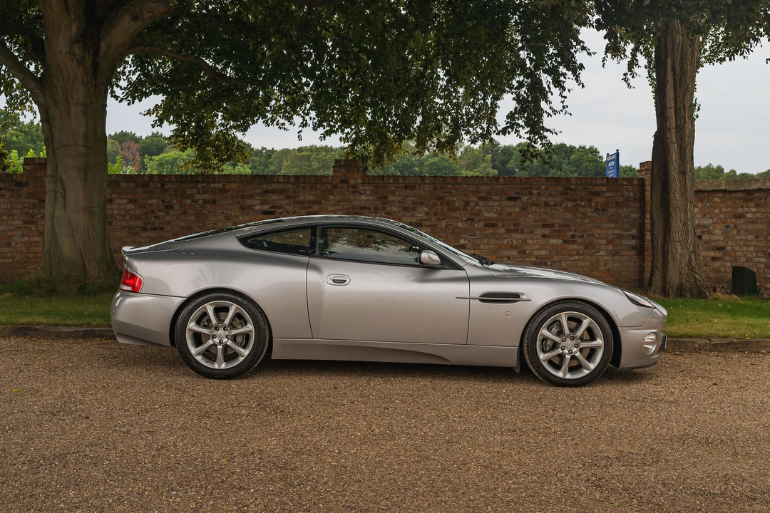 2004 Aston Martin Vanquish 1st Gen - Image 5 of 31