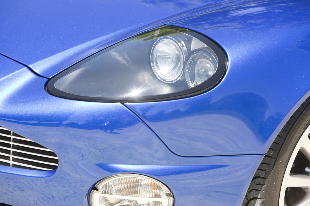 2004 Aston Martin Vanquish 1st Gen - Image 25 of 31