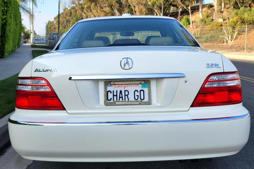 2004 Acura RL 1st Gen - Image 5 of 31